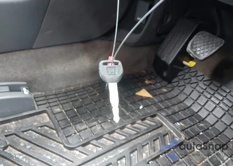 1996 Honda Accord Lx z USA, uszkodzony, nr VIN 1HGCD7133TA015062